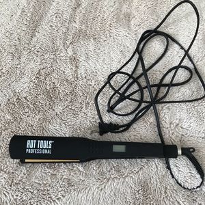 Hot Tools Straightener